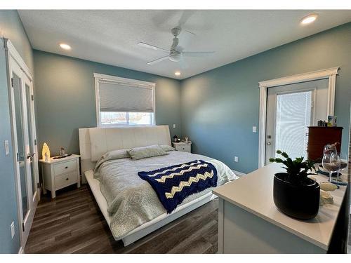 814057 Range Road 20, Rural Fairview No. 136, M.D. Of, AB - Indoor Photo Showing Bedroom