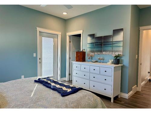 814057 Range Road 20, Rural Fairview No. 136, M.D. Of, AB - Indoor Photo Showing Bedroom