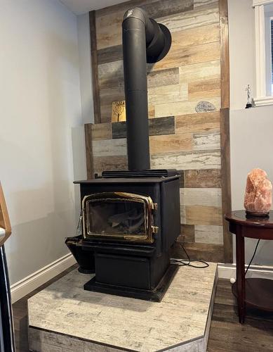 814057 Range Road 20, Rural Fairview No. 136, M.D. Of, AB - Indoor Photo Showing Other Room With Fireplace