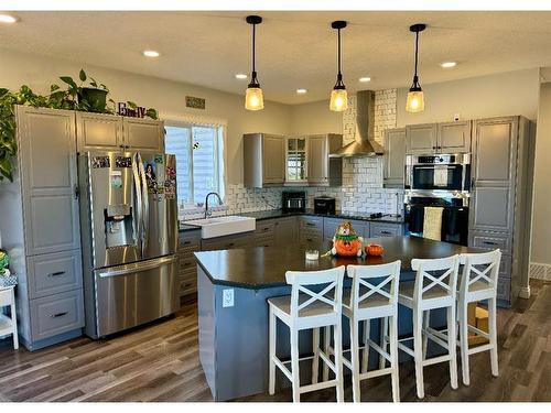 814057 Range Road 20, Rural Fairview No. 136, M.D. Of, AB - Indoor Photo Showing Kitchen With Stainless Steel Kitchen With Upgraded Kitchen