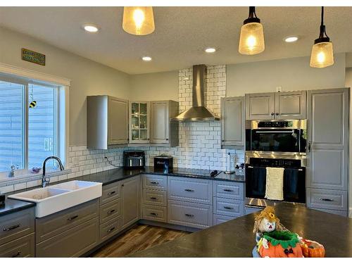 814057 Range Road 20, Rural Fairview No. 136, M.D. Of, AB - Indoor Photo Showing Kitchen With Double Sink With Upgraded Kitchen