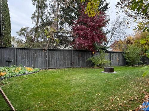 7213 96 Street, Peace River, AB - Outdoor With Backyard