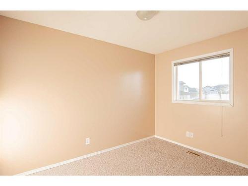 9501 Lakeland Drive, Grande Prairie, AB - Indoor Photo Showing Other Room