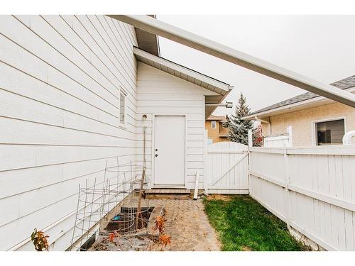 9309 61 Avenue, Grande Prairie, AB - Outdoor With Exterior