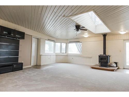 #77, 710072 Highway 40, Rural Grande Prairie No. 1, County Of, AB - Indoor Photo Showing Other Room