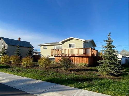 4622 49 Street, Rycroft, AB - Outdoor With Deck Patio Veranda