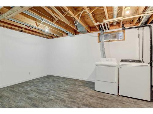 9223 97 Avenue, Grande Prairie, AB - Indoor Photo Showing Laundry Room