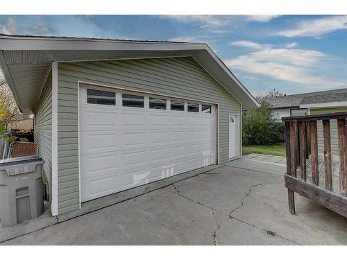 9223 97 Avenue, Grande Prairie, AB - Outdoor With Exterior