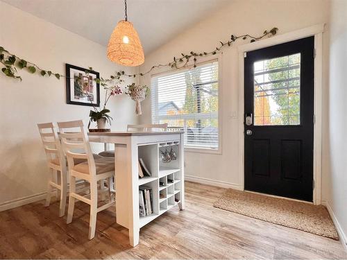 12821 Crystal Lake Drive, Grande Prairie, AB - Indoor Photo Showing Dining Room