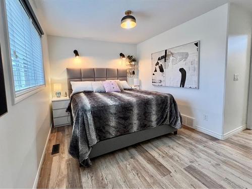 12821 Crystal Lake Drive, Grande Prairie, AB - Indoor Photo Showing Bedroom