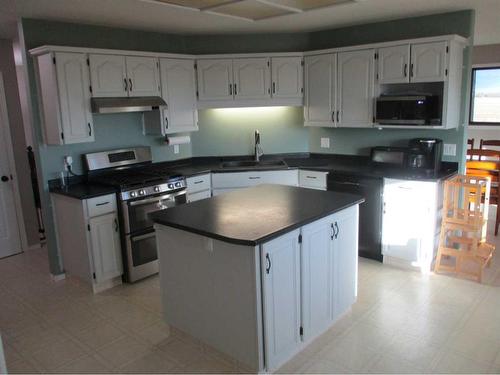 921007 Highway 35, Rural Northern Lights, County Of, AB - Indoor Photo Showing Kitchen