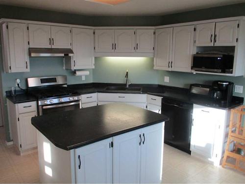 921007 Highway 35, Rural Northern Lights, County Of, AB - Indoor Photo Showing Kitchen