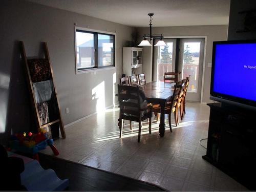 921007 Highway 35, Rural Northern Lights, County Of, AB - Indoor Photo Showing Dining Room