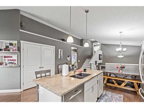 9535 92 Street, Wembley, AB - Indoor Photo Showing Kitchen With Double Sink