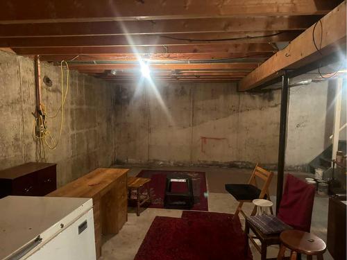 4912 52 Street, Grimshaw, AB - Indoor Photo Showing Basement