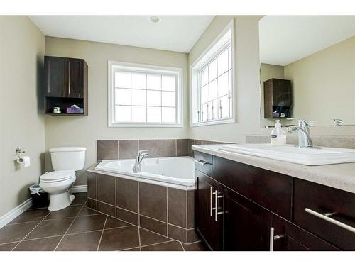 7105 88 Street, Grande Prairie, AB - Indoor Photo Showing Bathroom