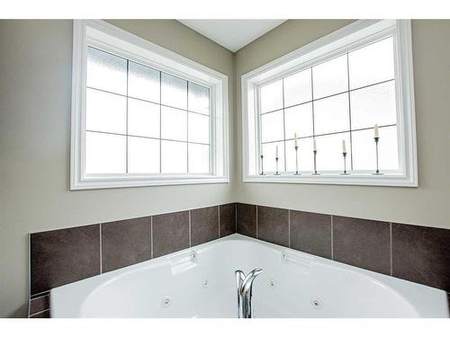 7105 88 Street, Grande Prairie, AB - Indoor Photo Showing Bathroom