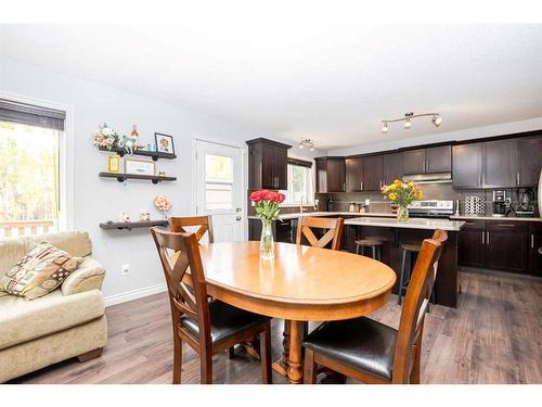 7105 88 Street, Grande Prairie, AB - Indoor Photo Showing Dining Room