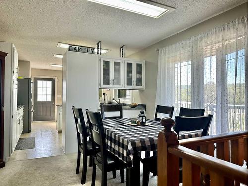 7209 96 Street, Peace River, AB - Indoor Photo Showing Dining Room