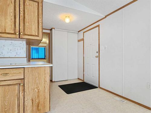 221 Mawdsley Crescent, Grande Cache, AB - Indoor Photo Showing Other Room