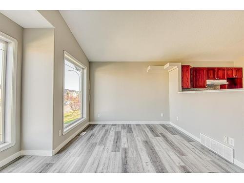 10745 73 Avenue, Grande Prairie, AB - Indoor Photo Showing Other Room