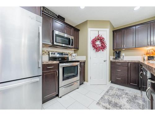 8730 72 Avenue, Grande Prairie, AB - Indoor Photo Showing Kitchen With Stainless Steel Kitchen