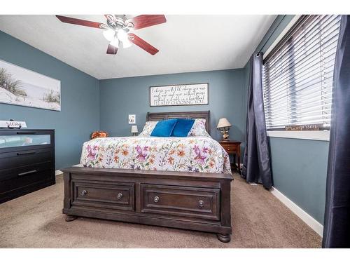 8730 72 Avenue, Grande Prairie, AB - Indoor Photo Showing Bedroom