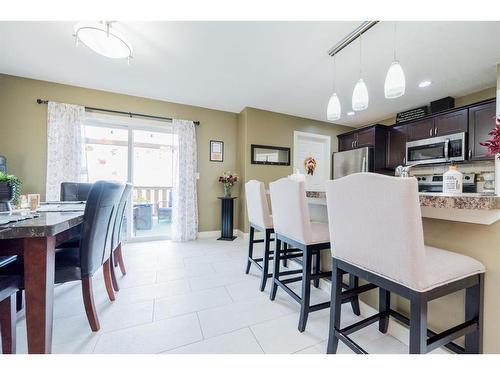 8730 72 Avenue, Grande Prairie, AB - Indoor Photo Showing Dining Room