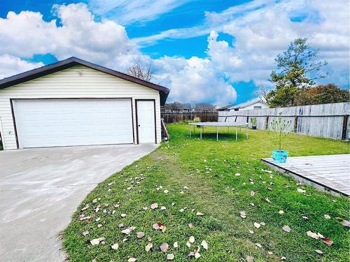 8126 95 Street, Peace River, AB - Outdoor