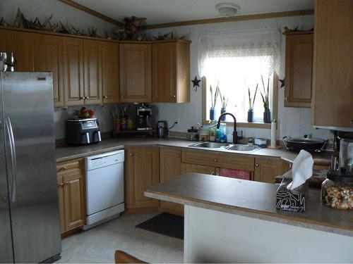 19418 730 Township, High Prairie, AB - Indoor Photo Showing Kitchen With Double Sink