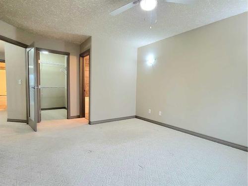 11041 66 Avenue North, Grande Prairie, AB - Indoor Photo Showing Other Room