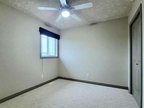 11041 66 Avenue North, Grande Prairie, AB - Indoor Photo Showing Other Room