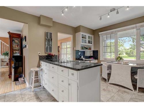 9906 105 Avenue, Grande Prairie, AB - Indoor Photo Showing Kitchen