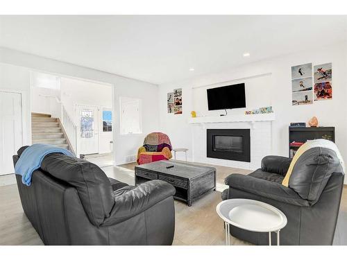 10414 135 Avenue, Grande Prairie, AB - Indoor Photo Showing Living Room With Fireplace