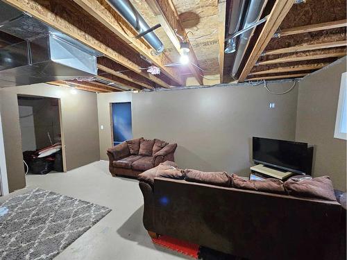 9539 92 Street, Wembley, AB - Indoor Photo Showing Basement