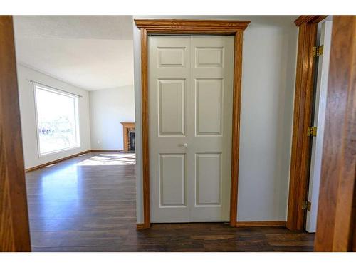 8942 64 Avenue, Grande Prairie, AB - Indoor Photo Showing Other Room