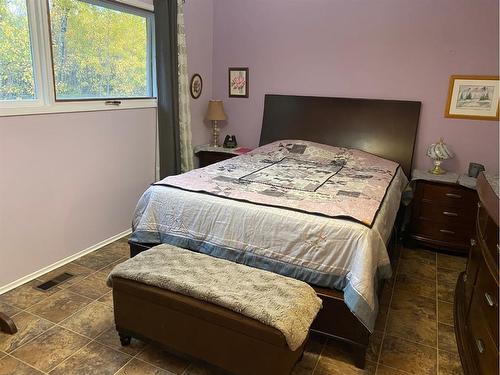 5126 Hwy 49, Wanham, AB - Indoor Photo Showing Bedroom