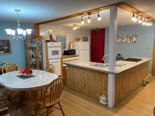 5126 Hwy 49, Wanham, AB - Indoor Photo Showing Dining Room