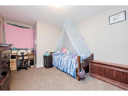 7325 88 Street, Grande Prairie, AB - Indoor Photo Showing Bedroom