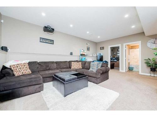 7325 88 Street, Grande Prairie, AB - Indoor Photo Showing Living Room