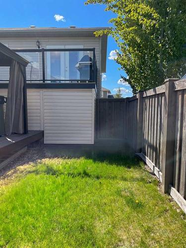 7325 88 Street, Grande Prairie, AB - Outdoor