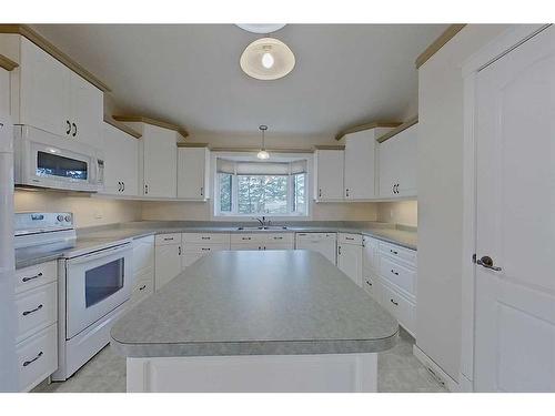 59502 Range Road 35, Rural Barrhead No. 11, County Of, AB - Indoor Photo Showing Kitchen With Double Sink