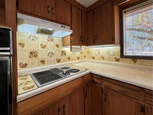 5015 46 Street, Valleyview, AB - Indoor Photo Showing Kitchen