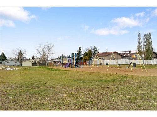 11709 95 Street, Grande Prairie, AB - Outdoor