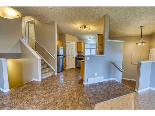 7141 114A Street, Grande Prairie, AB - Indoor