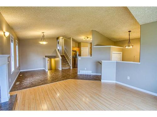 7141 114A Street, Grande Prairie, AB - Indoor Photo Showing Other Room