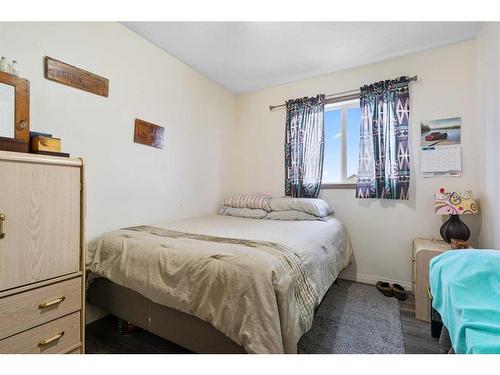 8809 66 Avenue, Grande Prairie, AB - Indoor Photo Showing Bedroom