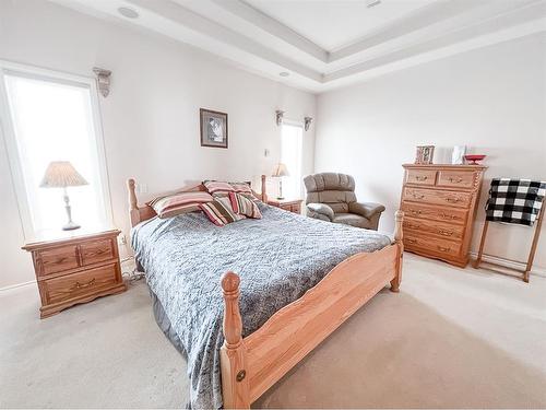 513 1St B Street Sw, Falher, AB - Indoor Photo Showing Bedroom