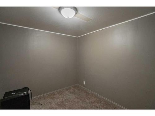 7413 98B St, Peace River, AB - Indoor Photo Showing Other Room