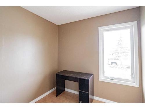 7413 98B St, Peace River, AB - Indoor Photo Showing Other Room